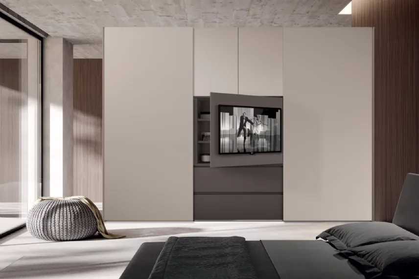 Clever - Visual TV: armadio scorrevole o battente con TV centrale integrata