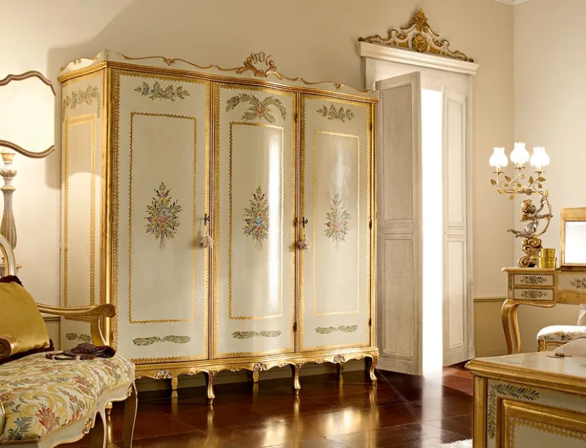 armadio in stile veneziano